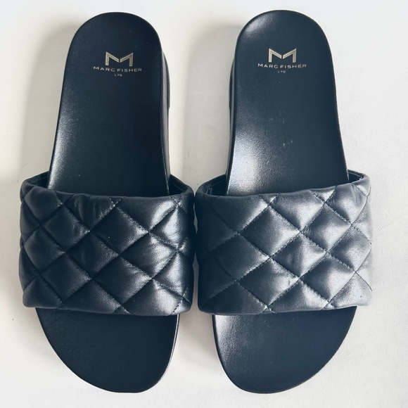 Marc Fisher Black Quited Leather Flip Flop Sandals size 8 - Picture 3 of 11